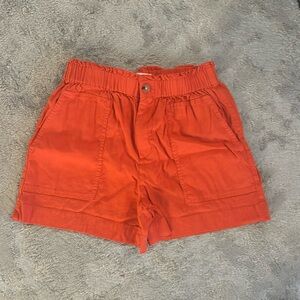 LOU & GREY FOR LOFT RED LINNEN SHORTS